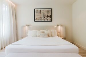 ciencias-select-habitacion-deluxe-valencia-cabecero