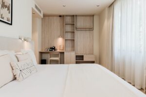 ciencias-select-habitacion-superior-valencia-armario