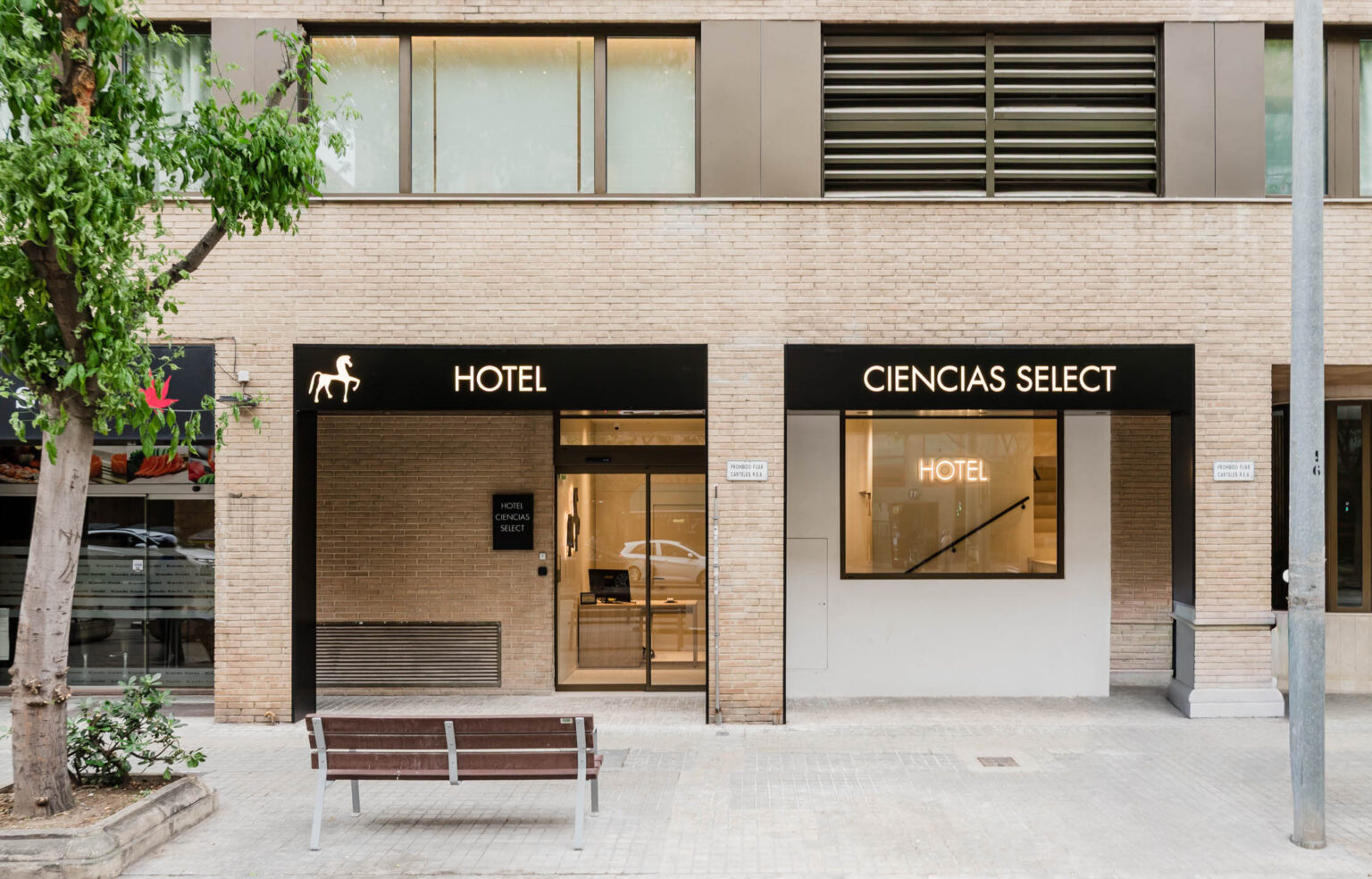 hotel-ciencias-select-entrada
